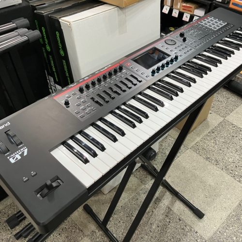 Roland Fantom-07 — Workstation 76 Phím Đã Qua Sử Dụng