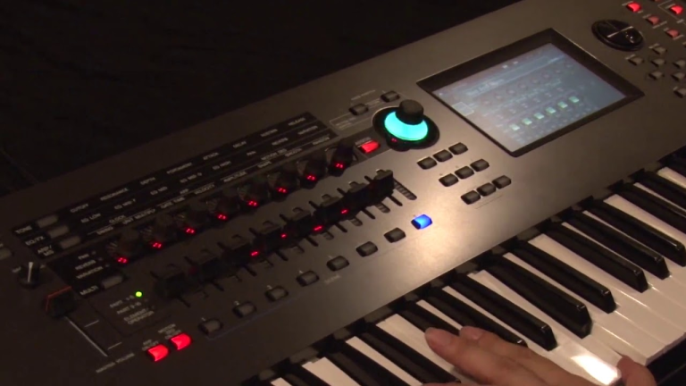Tổng Quan Các Dòng Synthesizer Hàng Đầu: Korg, Yamaha, Roland, Moog, Akai, Nord, Novation