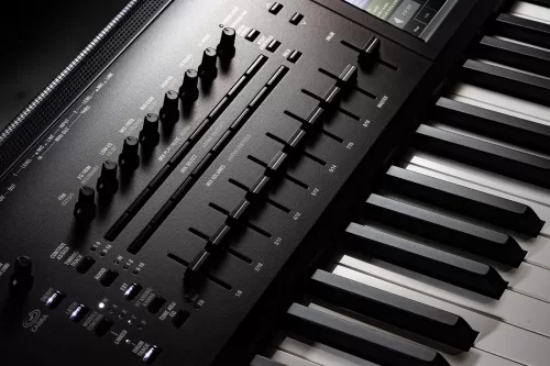 Korg Kronos 3 – Workstation Synth Flagship với 3 phiên bản 61/73/88 phím | Synth Lab - Image 4